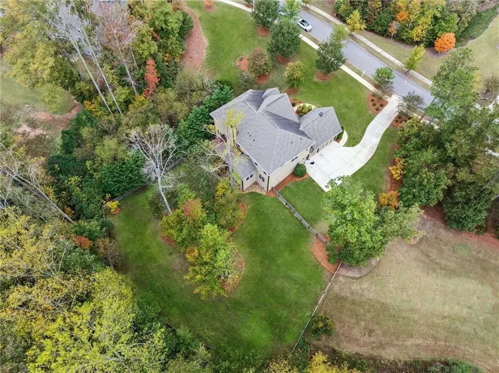 16140 Grand Litchfield Drive, Roswell, Georgia, United States. - Photo 78