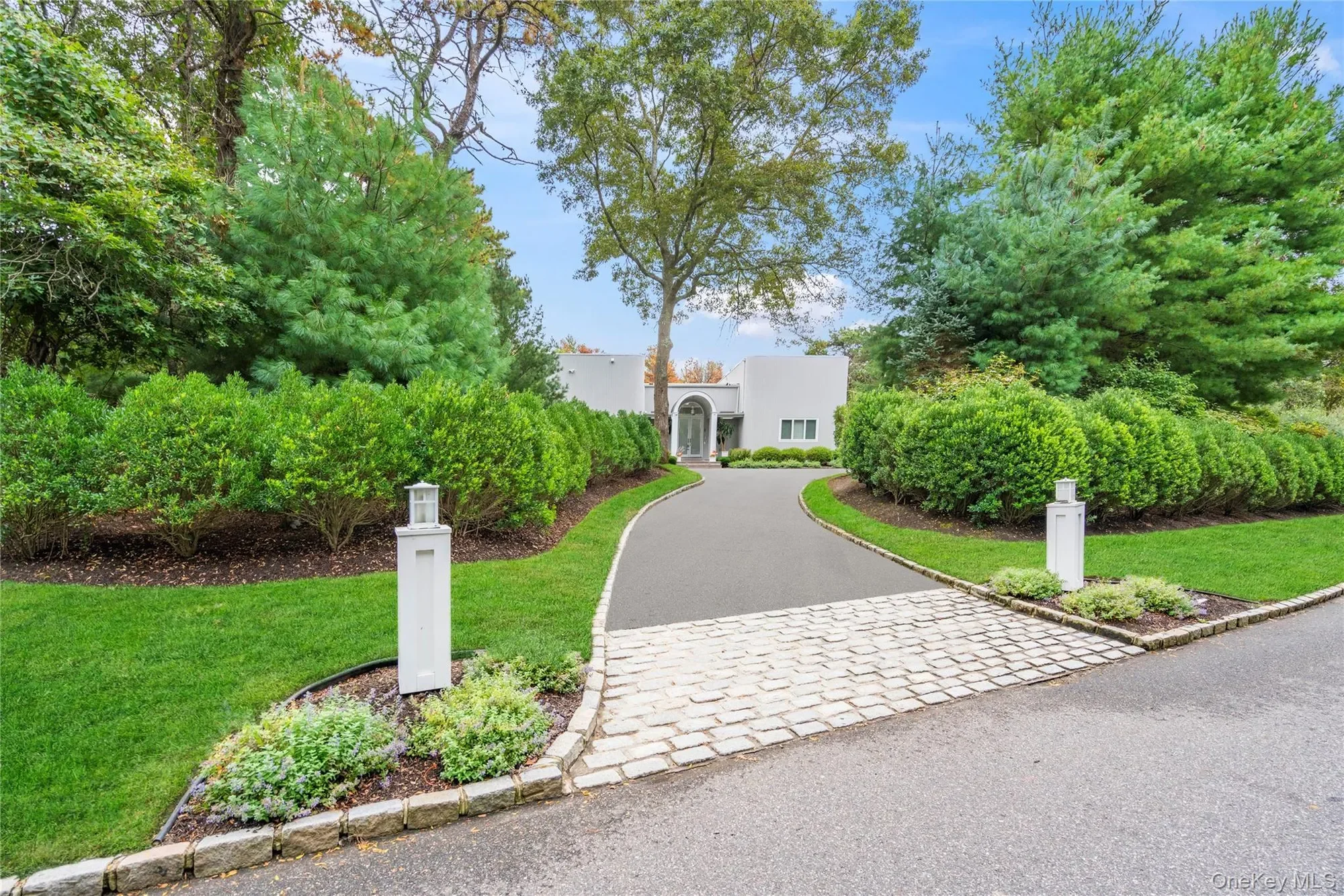 9 Peacock Path, East Quogue, NY 11942, East Quogue, New York, United States. - Photo 5