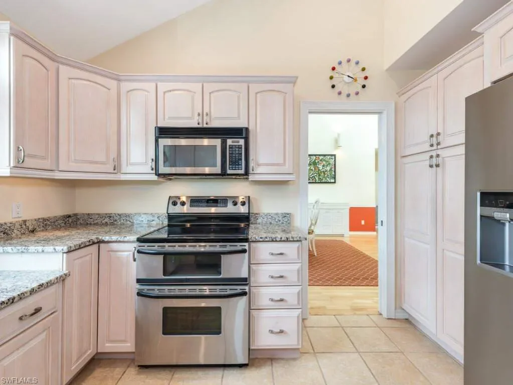 640 2nd ST, #2, Naples, FL, 34102, USA, Naples, Florida, United States. - Photo 10