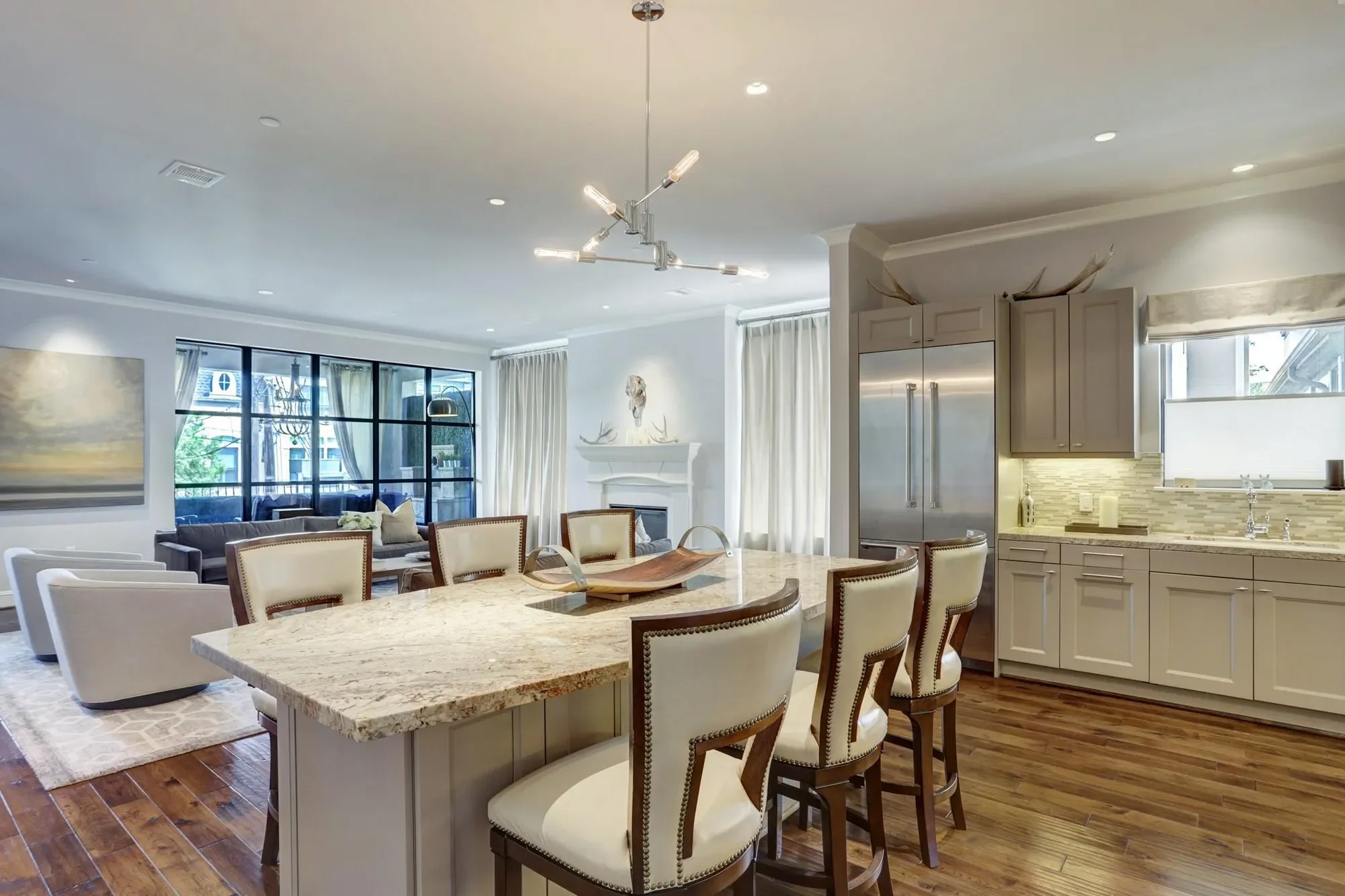 2221 Welch Street 201, Houston, Texas, United States. - Photo 11