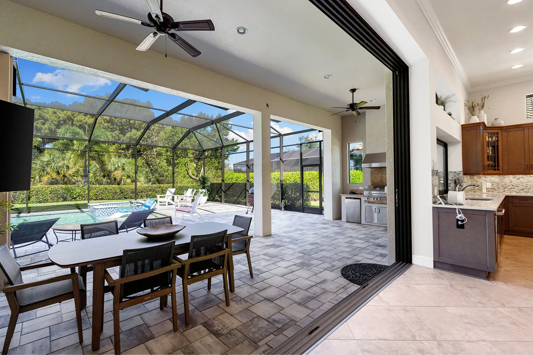 Gallery photo 6