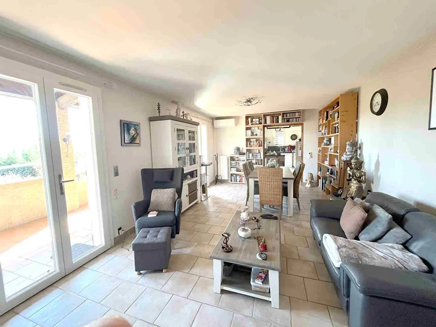 Gallery photo 1