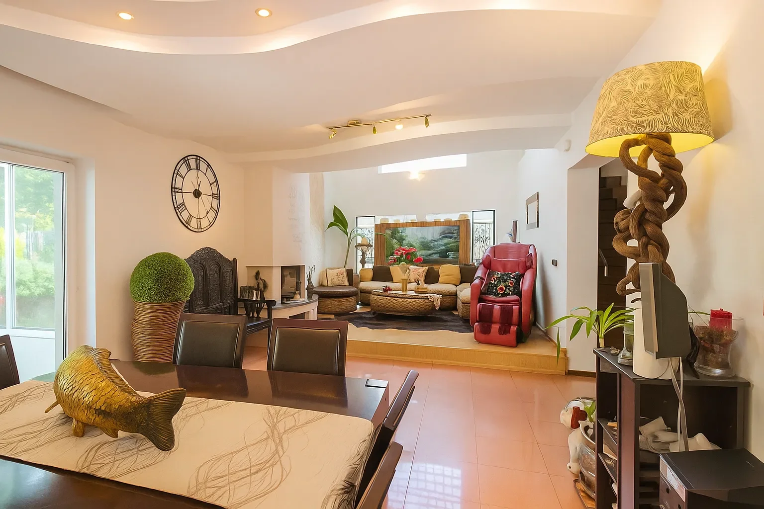 Gallery photo 1
