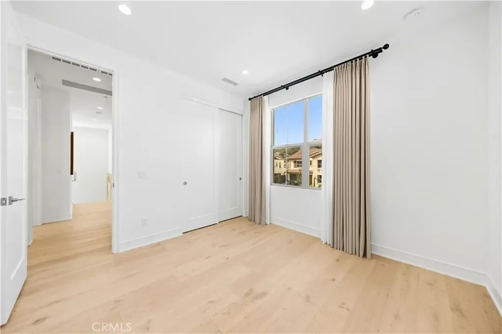 106 Albero, Irvine, California, United States. - Photo 31