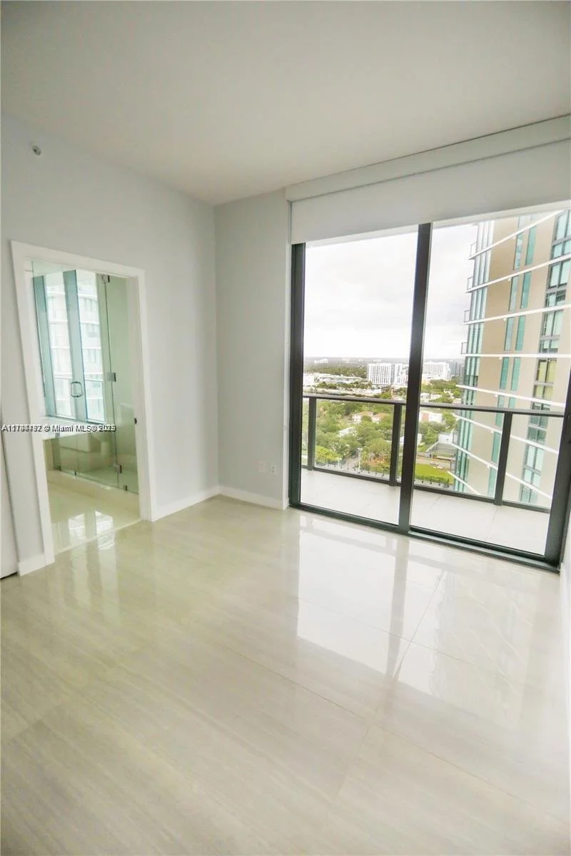 480 NE 31 St 2007, Miami, Florida, United States. - Photo 23