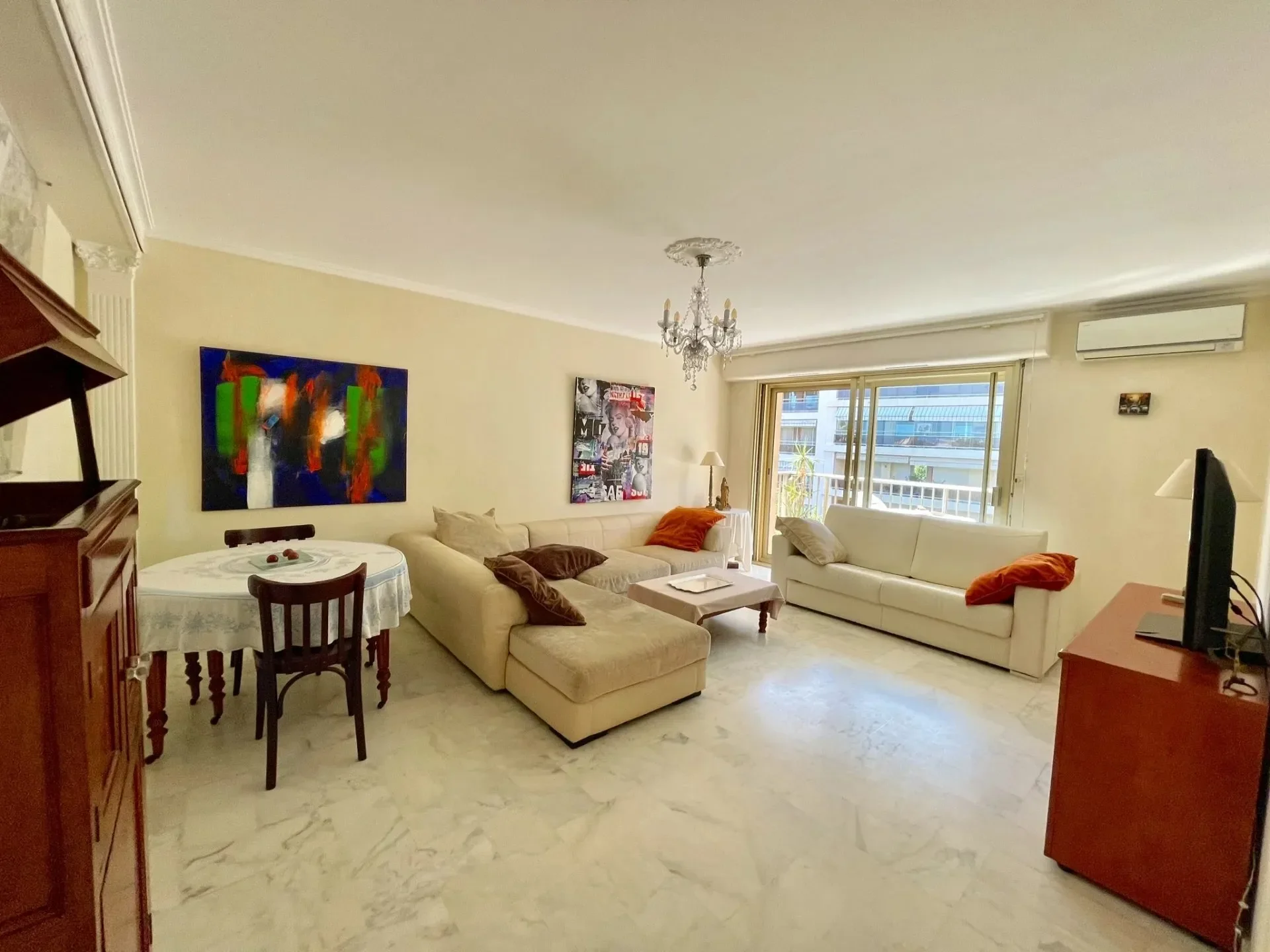 Gallery photo 10
