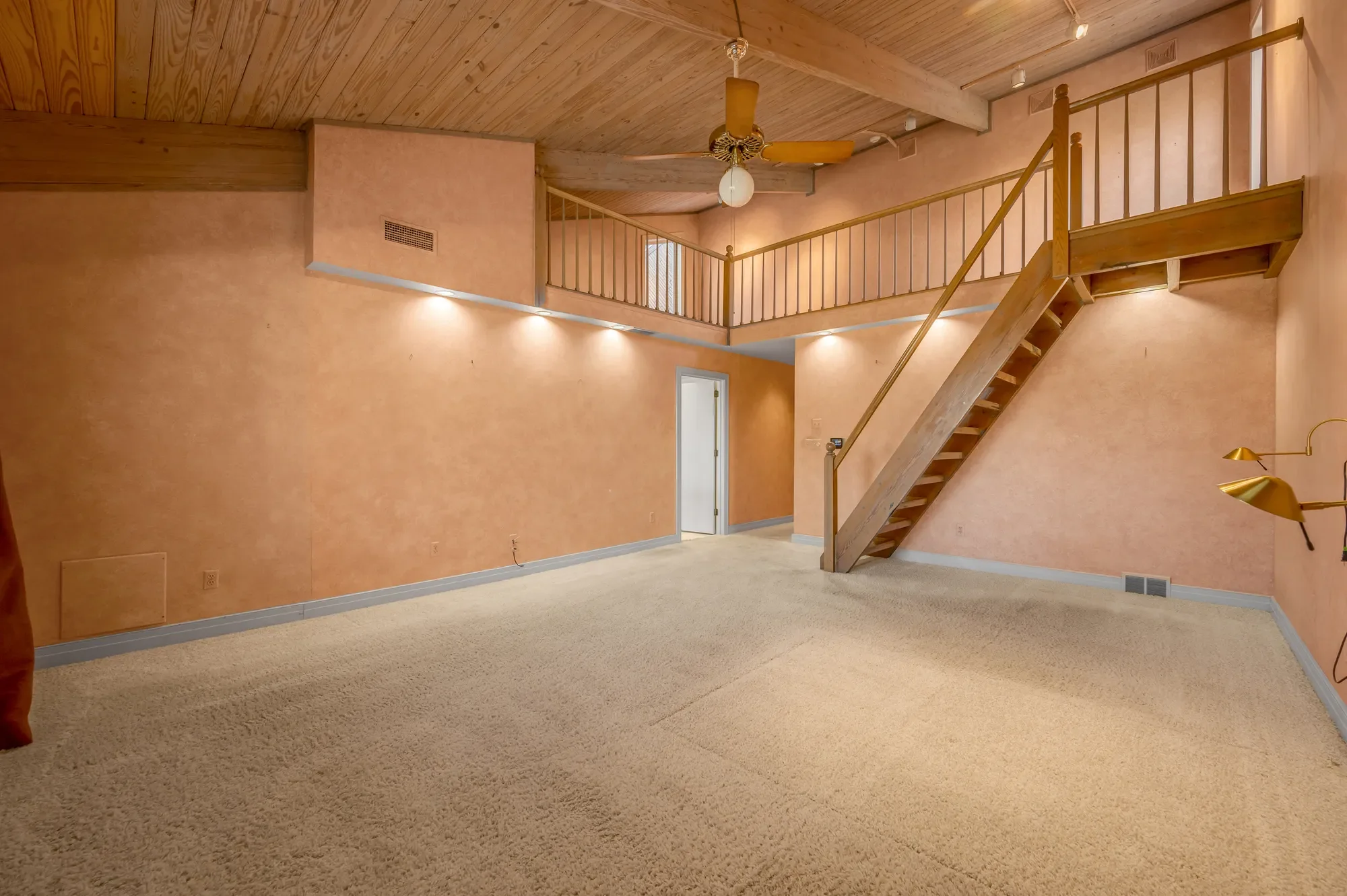 1404 Meganwood Circle, Lexington, KY 40502, Lexington, Kentucky, United States. - Photo 33