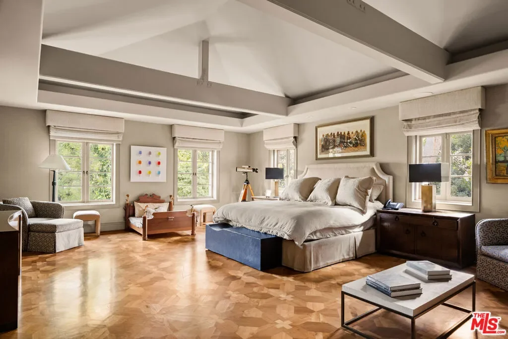 4009 Valley Meadow Road, Los Angeles, California, United States. - Photo 22
