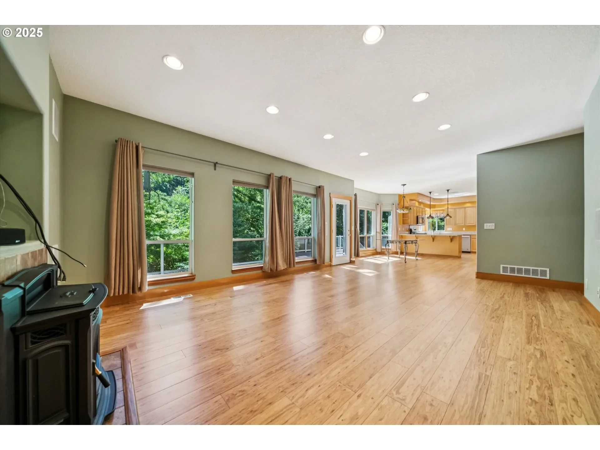 Gallery photo 3