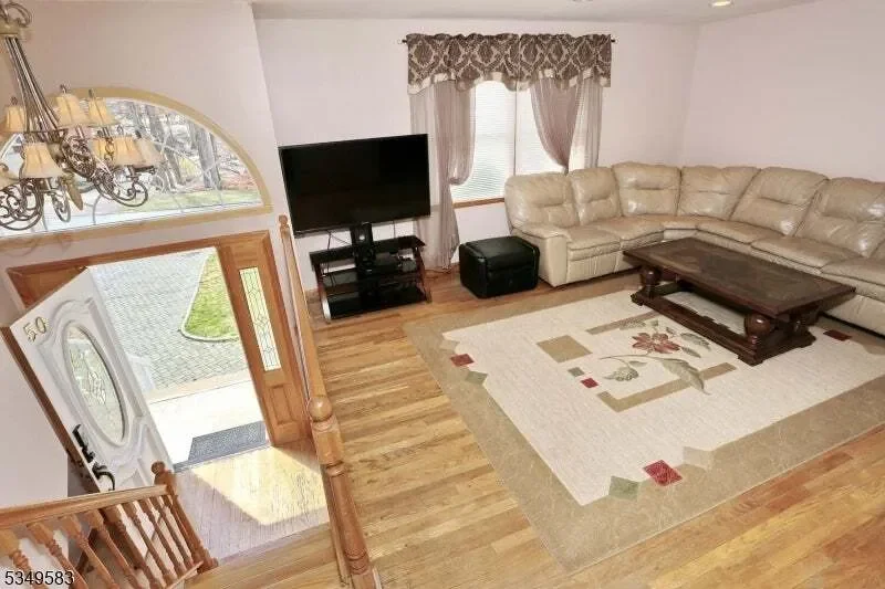50 Roger Ct, Ringwood Boro, NJ 07456, Ringwood, New Jersey, United States. - Photo 29