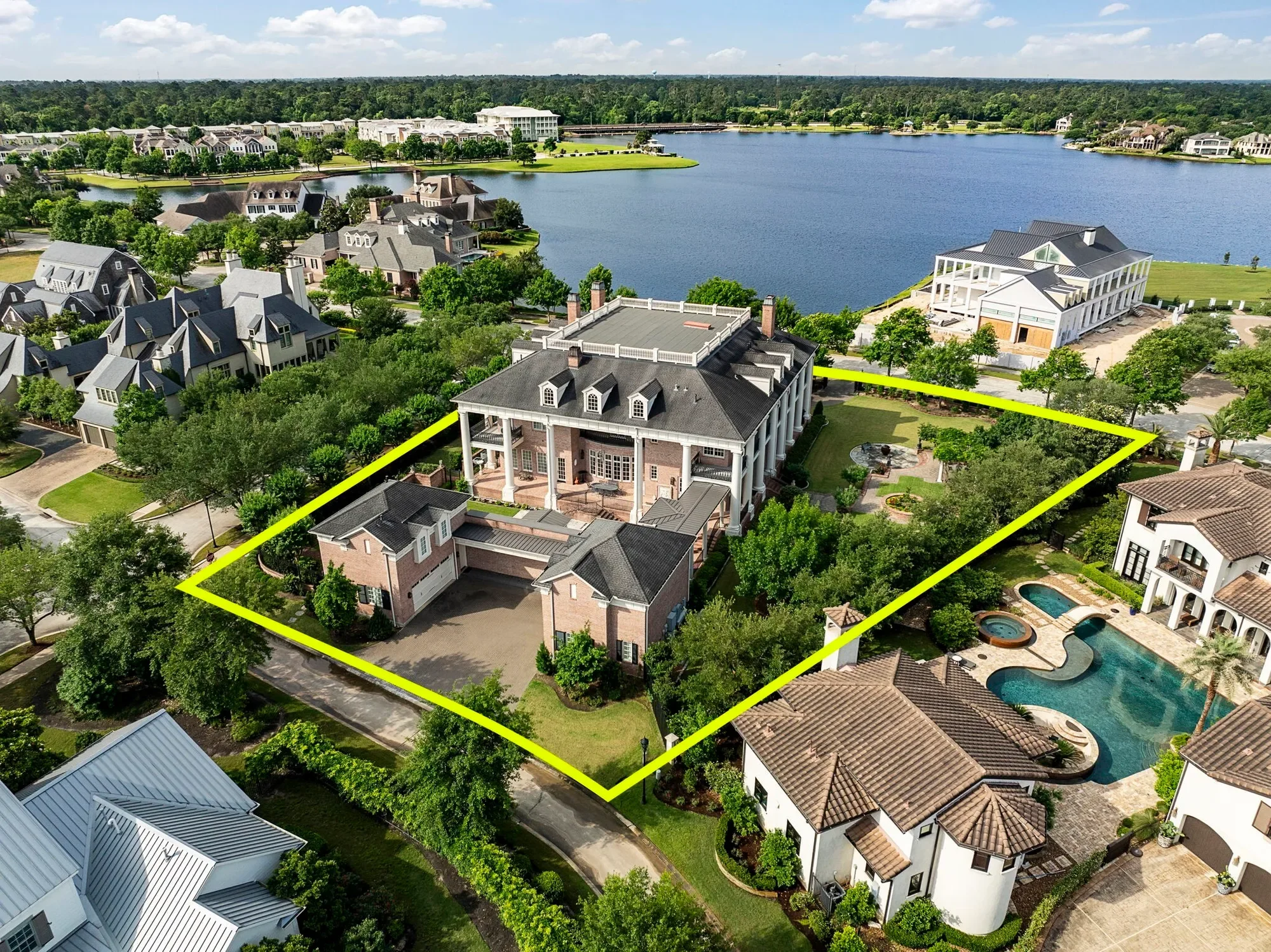 38 East Shore Drive, The Woodlands, TX 77380, Spring, Texas, United States. - Photo 4