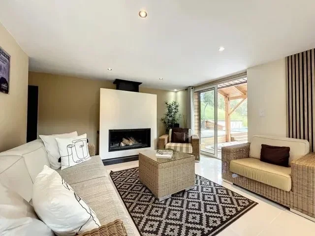 Gallery photo 1