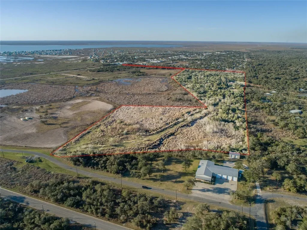 6498 N Hwy 35, Rockport, TX 78382, Rockport, Texas, United States. - Photo 2