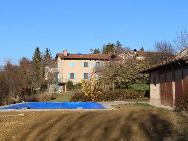 Exterior photo 10