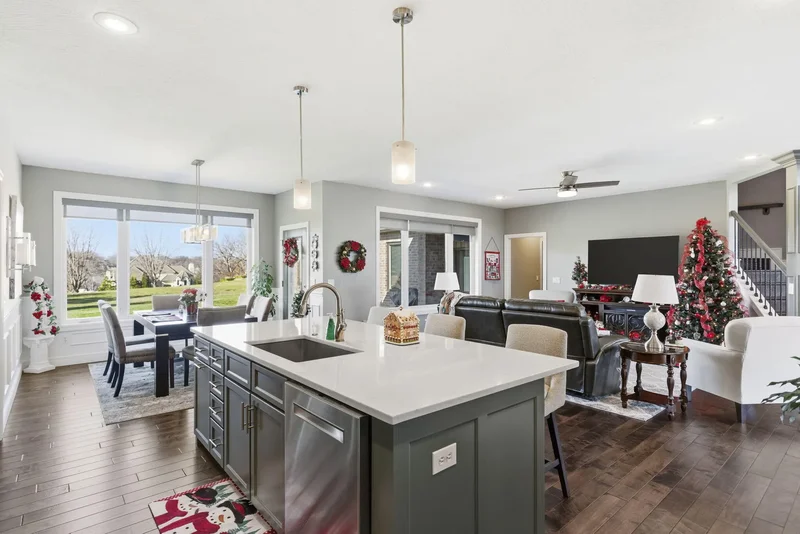 5894 S Castlebay Drive, Springfield, MO 65809, Springfield, Missouri, United States. - Photo 16