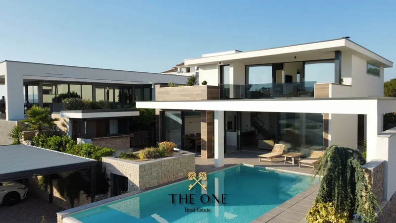 Modern luxury villa with infinity pool in Krk