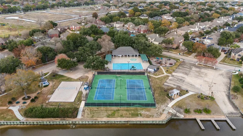 2538 Du Lac Trace, Seabrook, TX 77586, Seabrook, Texas, United States. - Photo 48