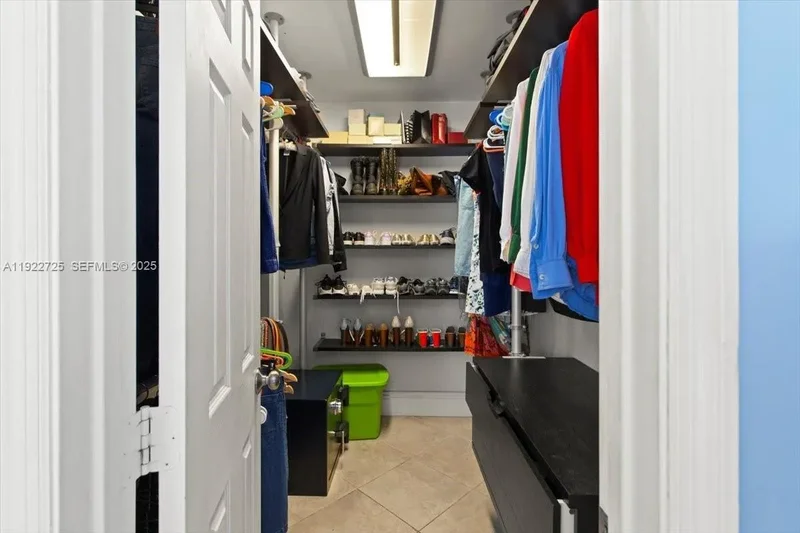 4190 Pamona Ave, Miami, Florida, United States. - Photo 28