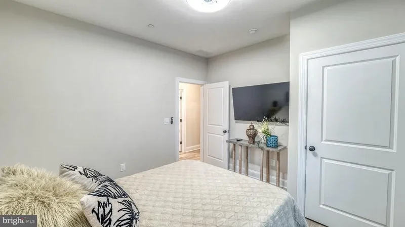 143 E PINE AVE AVENUE, WILDWOOD, NJ 08260, Wildwood, New Jersey, United States. - Photo 21