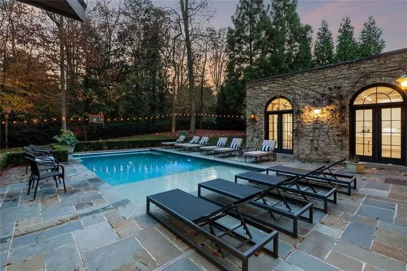 675 W Paces Ferry Road NW, Atlanta, Georgia, United States. - Photo 29