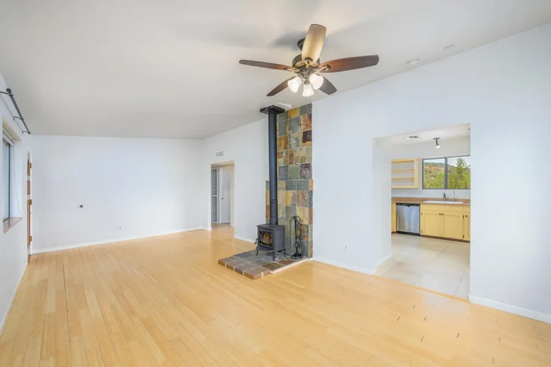 40 Cascade Drive , Sedona, AZ 86336, Sedona, Arizona, United States. - Photo 12
