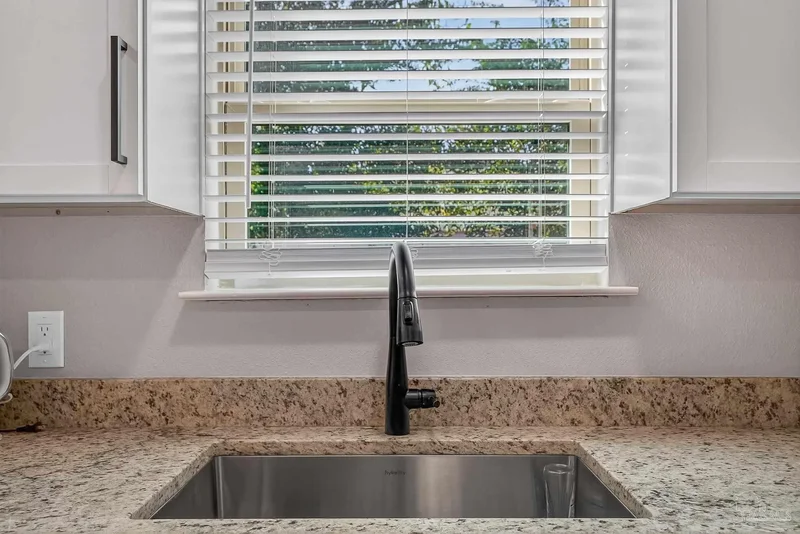 8355 Dudley Ave, Pensacola, FL 32504, Pensacola, Florida, United States. - Photo 28