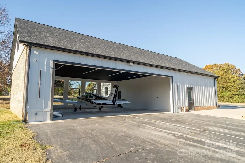 1120 Baron Road, Waxhaw, NC 28173, Waxhaw, North Carolina, United States. - Photo 44