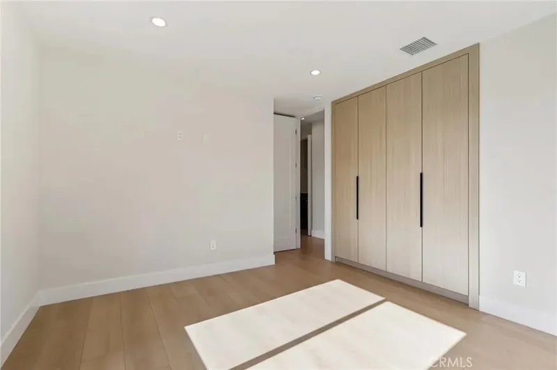 8006 Lloyd Avenue, Los Angeles, California, United States. - Photo 28