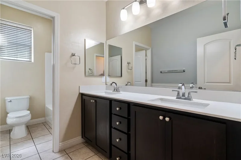 9240 Northfield Park Court, Las Vegas, Nevada, United States. - Photo 29