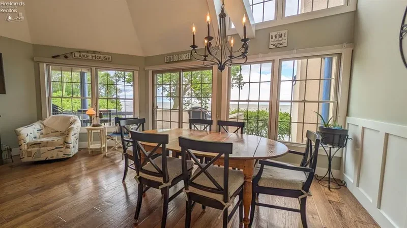 4290 Marin Boulevard B, #B, Port Clinton, OH, 43452, USA, Port Clinton, Ohio, United States. - Photo 26
