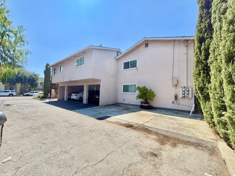 3814 Seven Trees Boulevard, San Jose, California, United States. - Photo 9