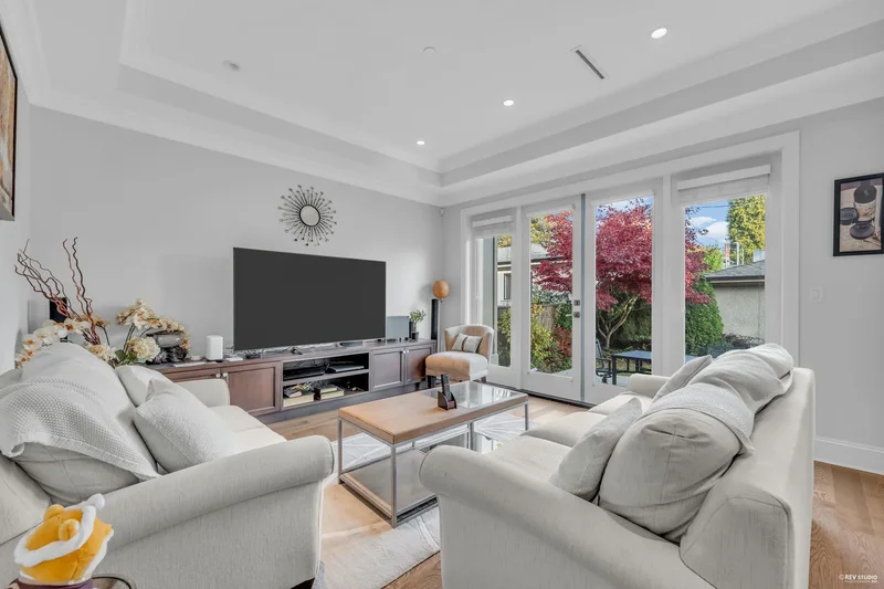 7458 Maple Street, Vancouver, BC V6P 5P7, Vancouver, British Columbia, Canada. - Photo 17
