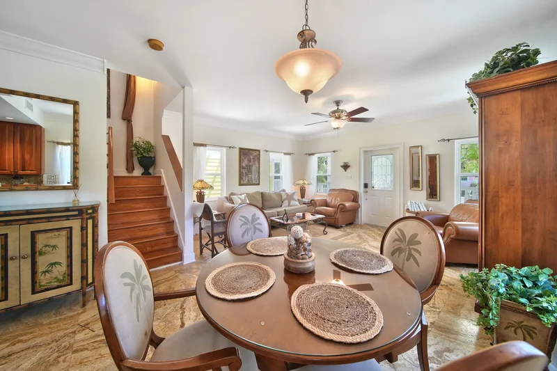 Sterling Lane - Seacliff Yellow, East End, 04~, East End, East End, Cayman Islands. - Photo 14