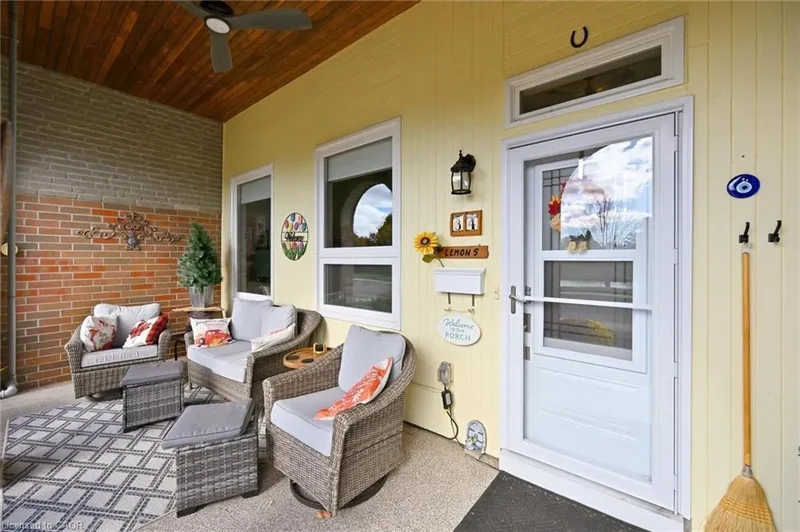 34 Cardinal Mindszenty Boulevard, Hamilton, ON L9B 2M3, Hamilton, Ontario, Canada. - Photo 7