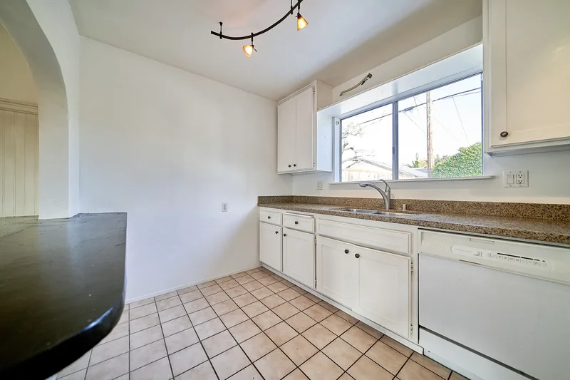 4318 Maybank Avenue , Lakewood, CA 90712, Lakewood, California, United States. - Photo 8