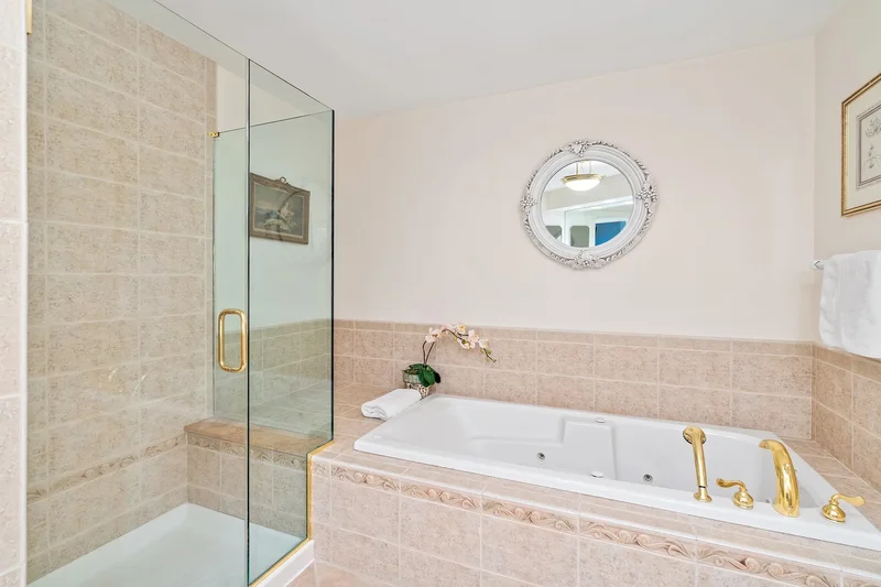 172 Woods End Drive, Little Silver, NJ 07739, Little Silver, New Jersey, United States. - Photo 18