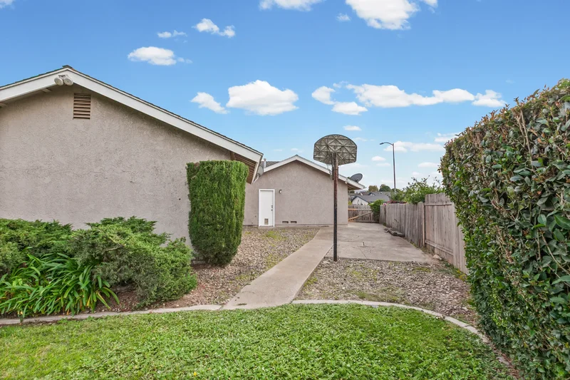 1401 Oak Knoll Road , Santa Maria, CA 93455, Santa Maria, California, United States. - Photo 25