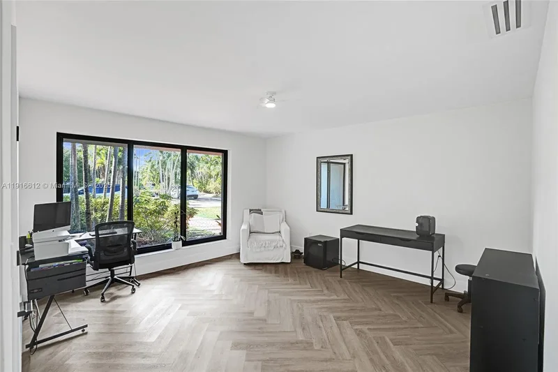 14135 N Miami Ave, Miami, Florida, United States. - Photo 24