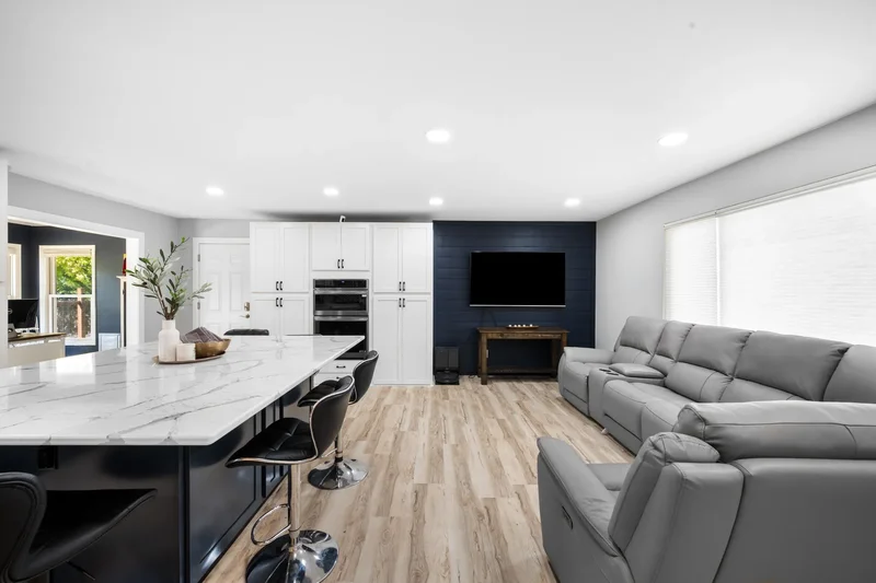 5040 W Geddes Circle , Littleton, CO 80128, Columbine, Colorado, United States. - Photo 2