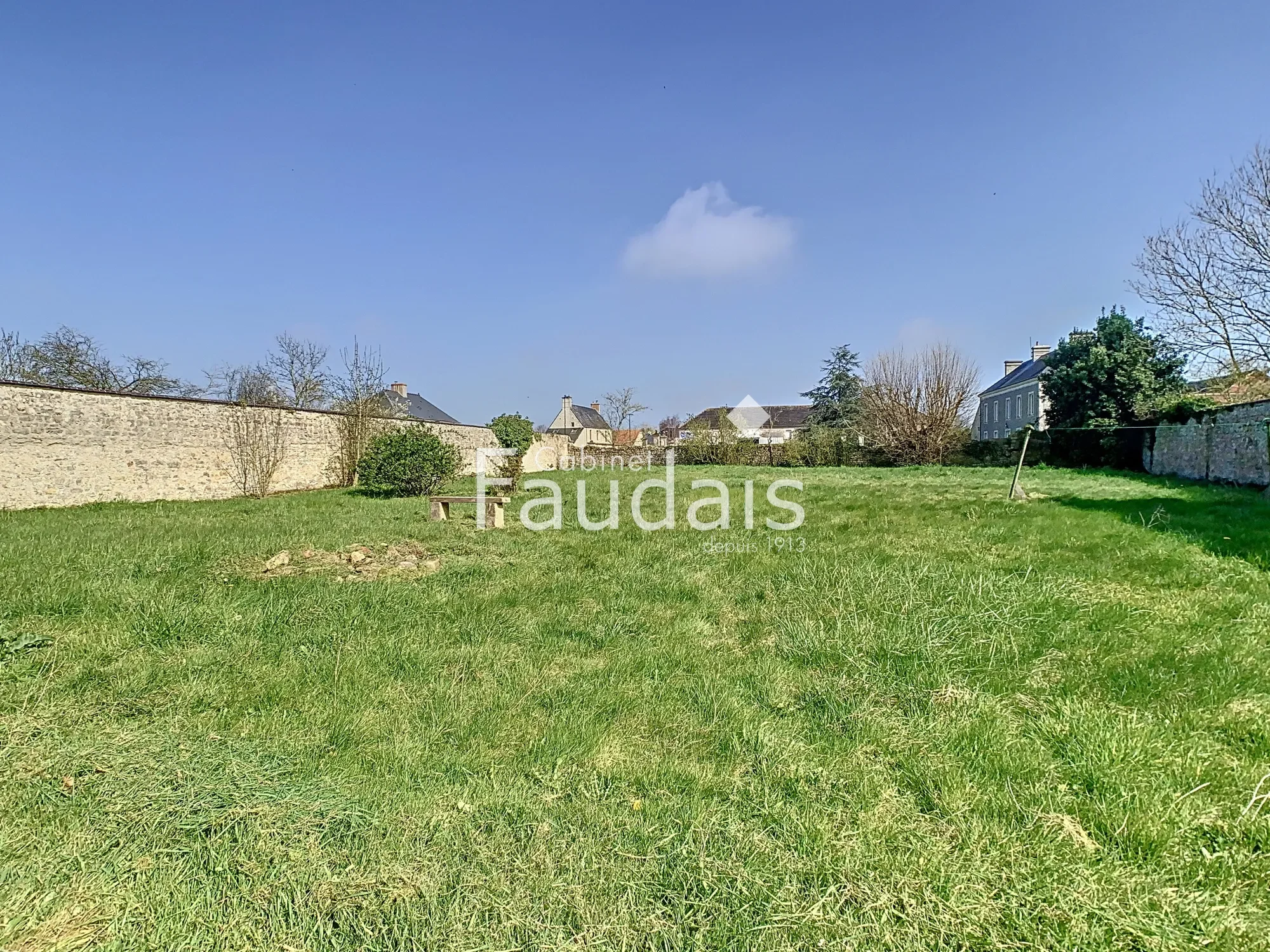 Isigny-sur-Mer, Normandy, France. - Photo 9