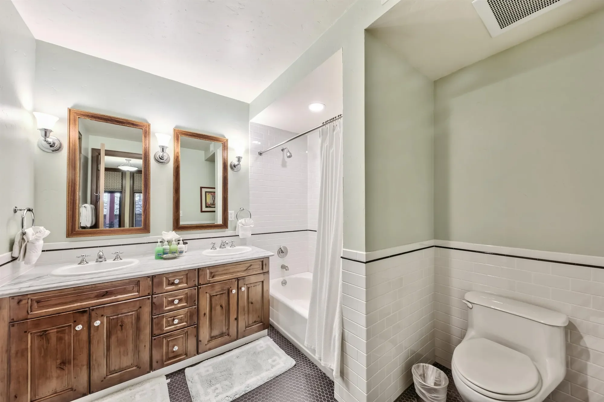 6750 N North Lake Boulevard 4F, Kings Beach, California, United States. - Photo 19