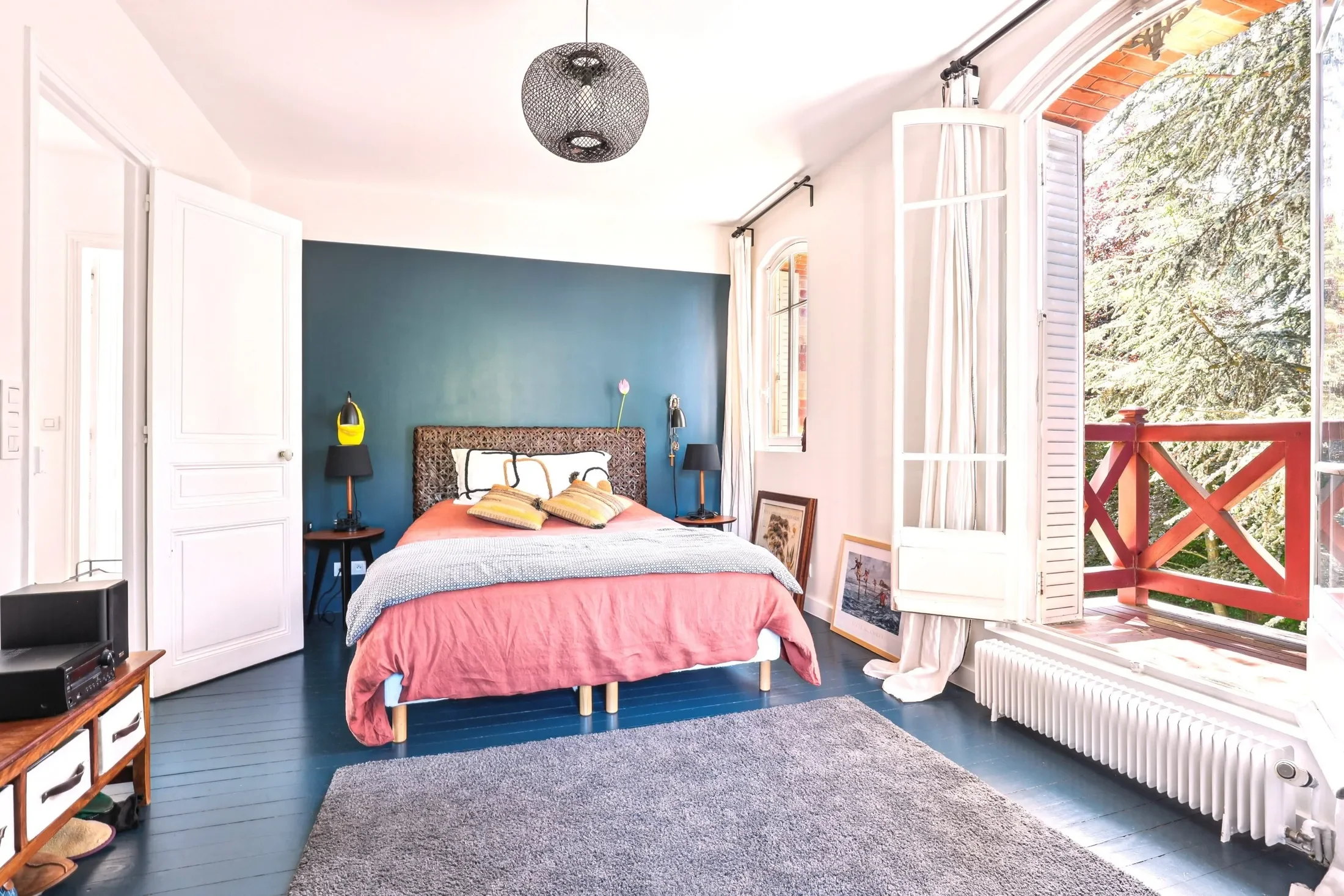 Exceptional House In Vaucresson