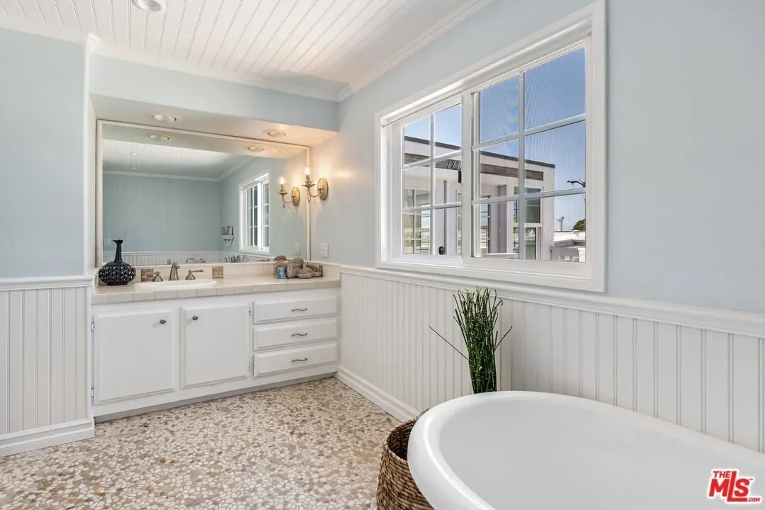 29500 Heathercliff Rd, #173, Malibu, CA, 90265, USA, Malibu, California, United States. - Photo 19