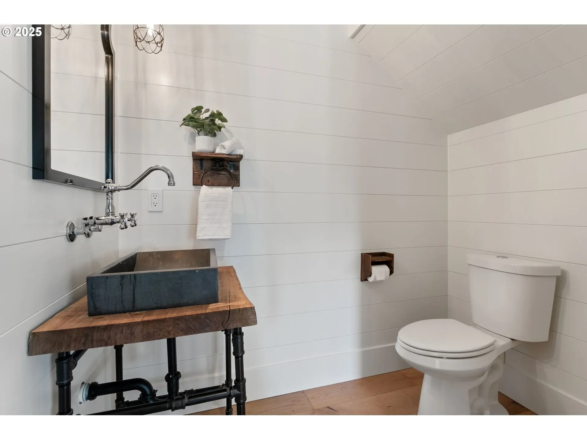 Gallery photo 12