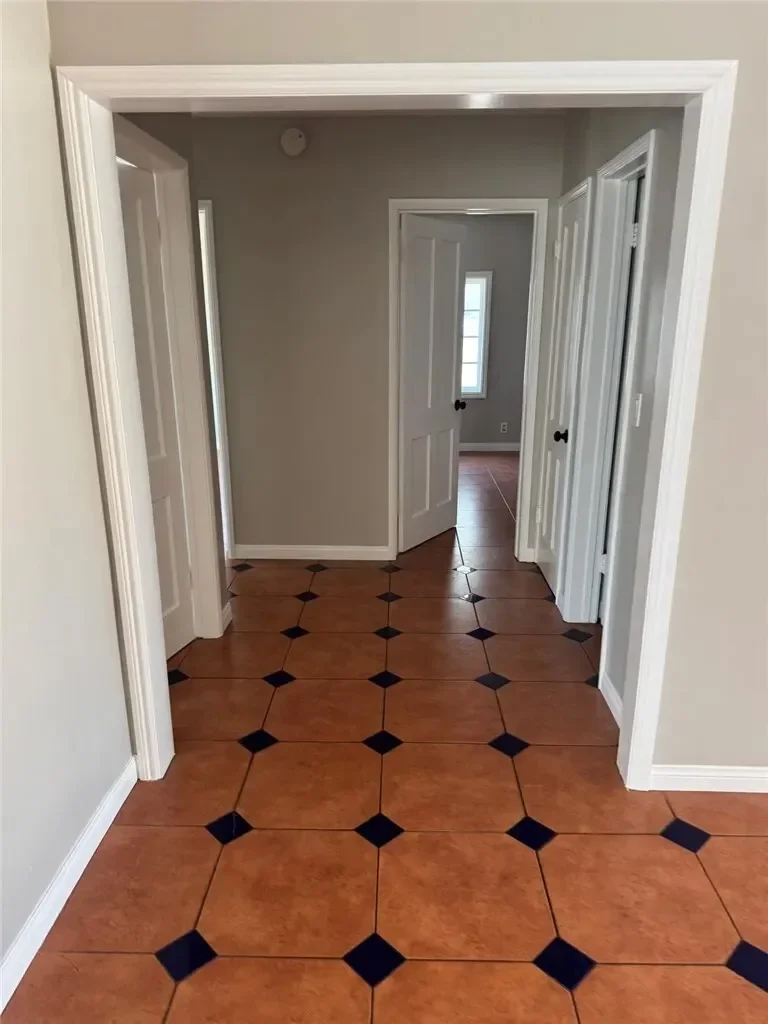 17119 Saticoy street, Los Angeles, California, United States. - Photo 14
