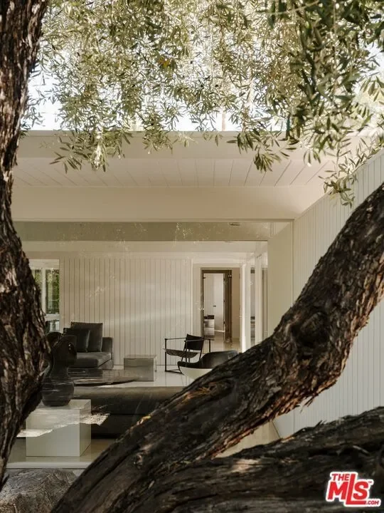 1272 E Verbena Drive, Palm Springs, California, United States. - Photo 1