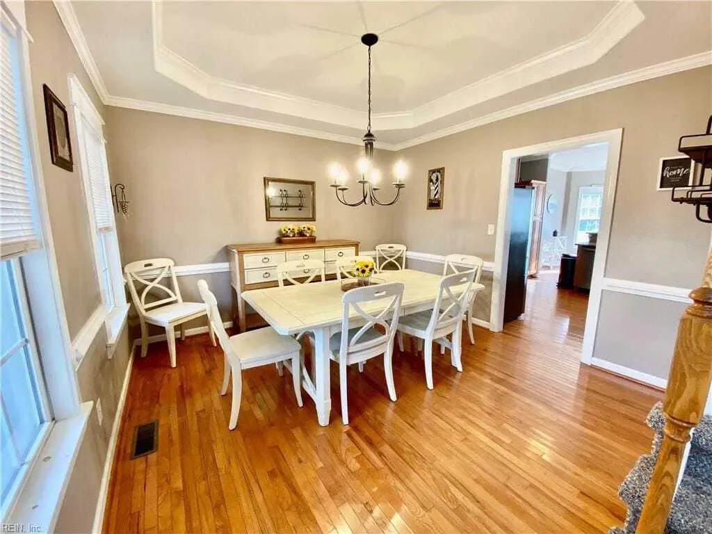 Gallery photo 6