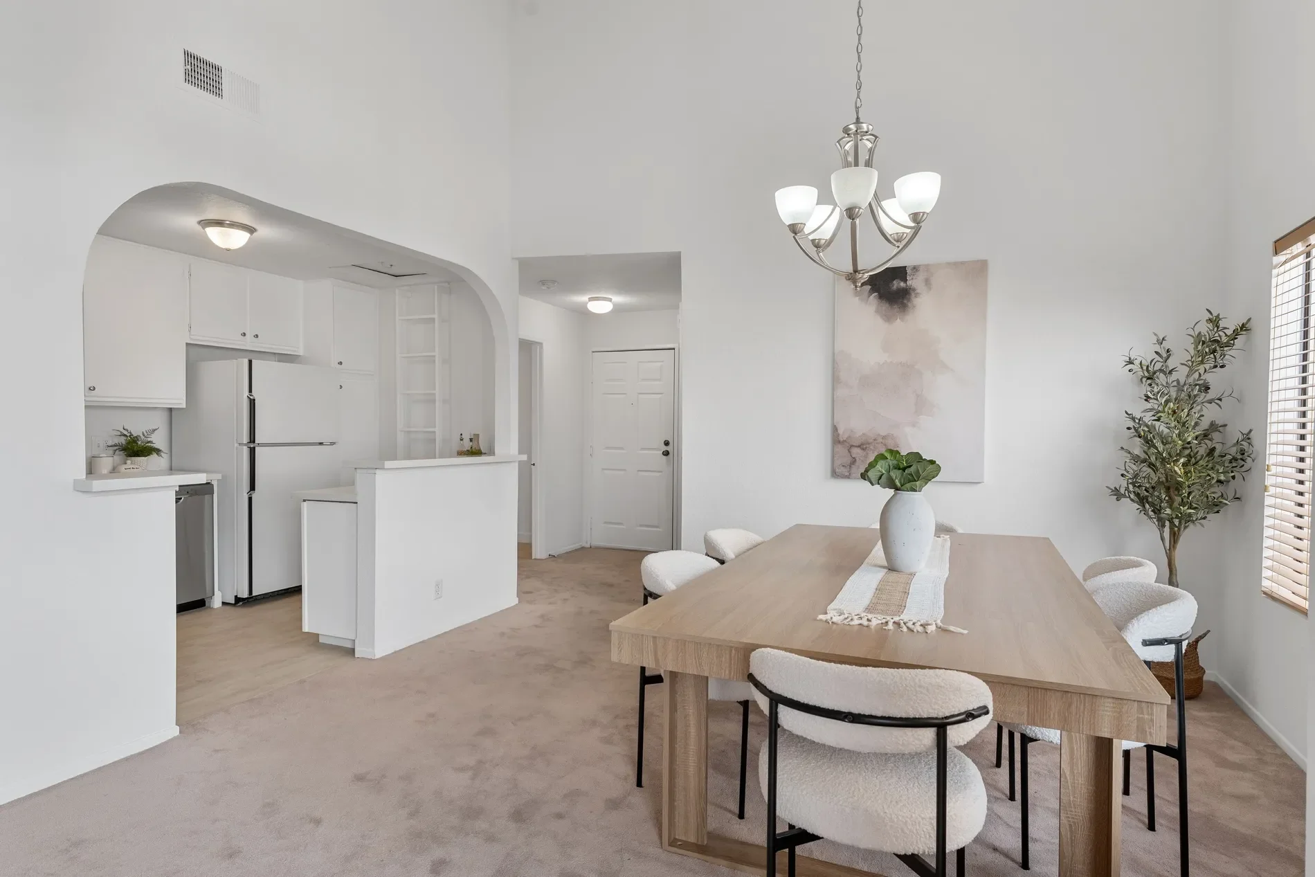 11939 Weddington Street 313, Valley Village, CA 91607, Los Angeles, California, United States. - Photo 26