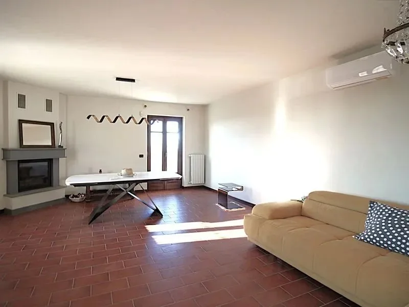 Gallery photo 5