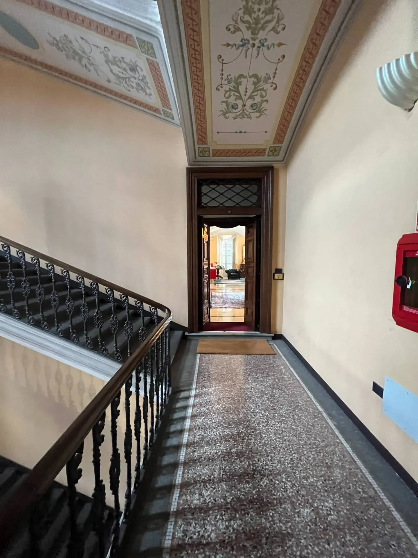 Gallery photo 5